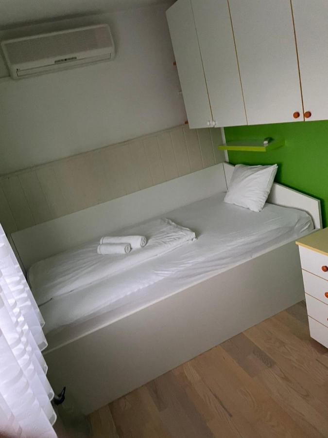 Lola Home Karlovac Exterior foto