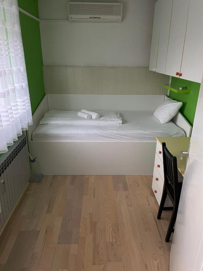 Lola Home Karlovac Exterior foto